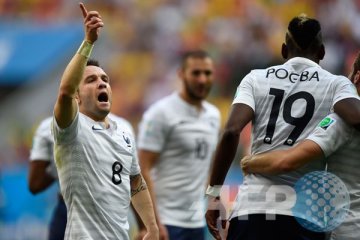 Prancis tenggelamkan Nigeria 2-0