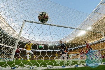 Brasil vs Kolombia 1-0 berkat Silva