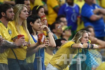 Brasil vs Jerman, Belo Horizonte meratap