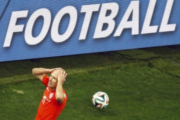 Pelatih Belanda Blind "doakan" Turki kalah