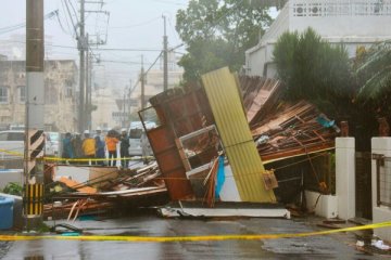 Topan kuat mendarat di Kyushu, Jepang baratdaya