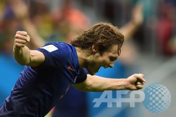 Belanda unggul cepat 2-0 atas Brasil