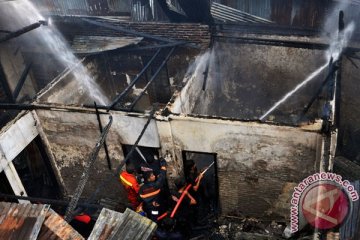 Puluhan rumah warga Palembang hangus terbakar