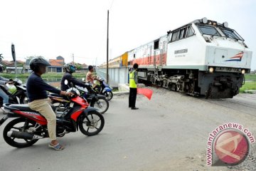 Kereta Sulawesi lebih canggih dari kereta Jawa