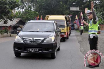 Kiat siapkan kendaraan mudik ala Rifat Sungkar (2)