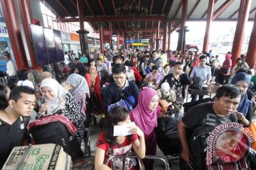 Aliran air Bandara Soekarno-Hatta berangsur normal