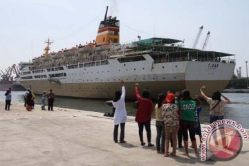 Kapal Tidar jadi "hotel terapung" Pesparawi Nasional