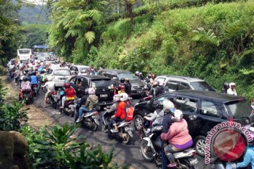 Polres Bogor siagakan 500 personel di Puncak