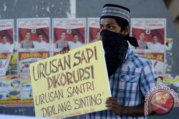 KECAM PERNYATAAN FAHRI HAMZAH
