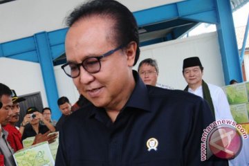 Menteri minta nelayan tetap dapat subsidi