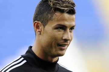 Film "Ronaldo" ungkap janji Ferguson beri 50 persen untuknya