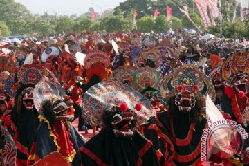 Atraksi Barong tutup Pekan Budaya Kediri 2018