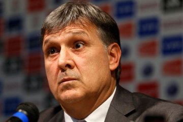 Martino tetap bersama Argentina meski kalah di final