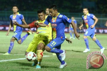 Arema ungguli Sriwijaya FC 3-1