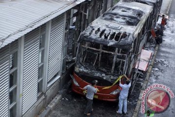 Bus terbakar, Dirut PT Transjakarta marahi Lorena