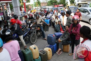 Antrean masih terjadi di SPBU Pasaman Barat