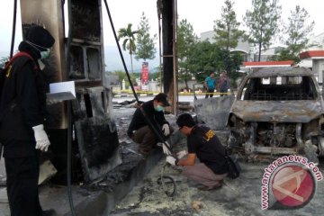 Mobil meledak di SPBU Batam pelansir solar