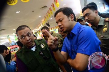 Wali Kota Bogor tutup paksa swalayan tidak berizin