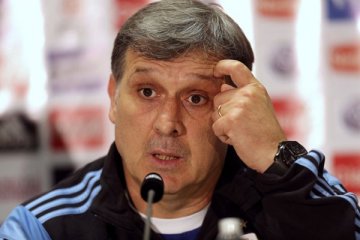 Gerardo Martino was-was pada cara bermain Argentina