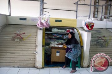 Pemprov DKI siapkan tempat sementara  bagi pedagang Blok G