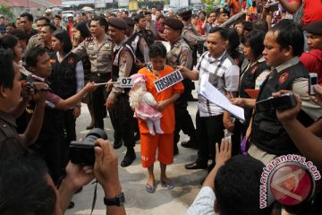 Pembunuh bayi Jeanette jalani sidang dalam keadaan hamil