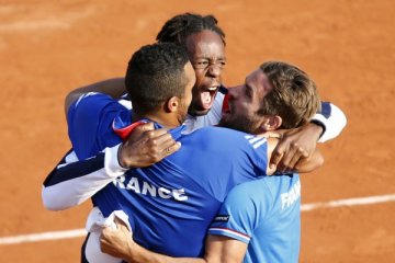 Pada bagian putra, Monfils yang pertama ke semifinal AS Terbuka