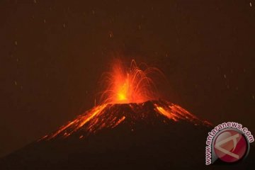 Surono nyatakan radius bahaya Gunung Slamet sejauh empat kilometer