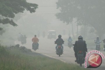 Kabut asap di Kota Palembang kembali pekat