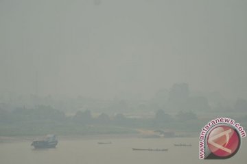 Kabut asap selimuti wilayah Jambi