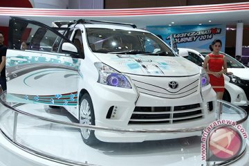Toyota targetkan penjualan 250 unit mobil di IIMS