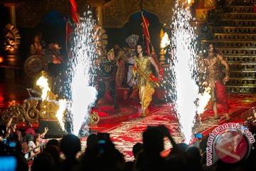 Bintang Mahabharata hibur fans Indonesia lewat "Mahacinta"