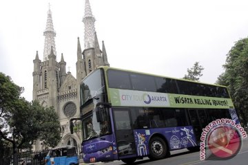 Istiqlal sediakan parkir mobil untuk jemaat Gereja Katedral