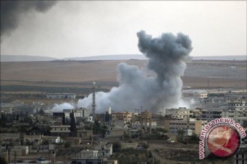 Pemberontak Suriah seberangi Turki menuju Kobane