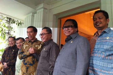 Pimpinan MPR tiba di rumah dinas Jokowi