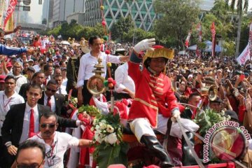 Pesta rakyat demi Jokowi-JK, demi revolusi mental