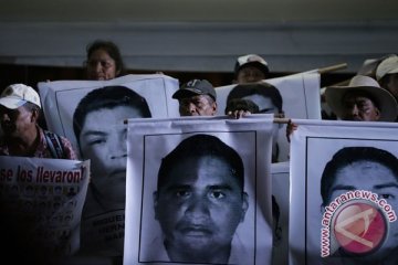 Meksiko periksa tokoh penting terkait hilangnya 43 mahasiswa