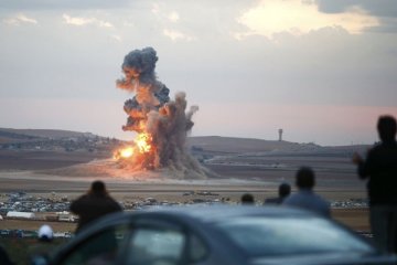 ISIS jatuhkan jet tempur Suriah di Deir Az-zour