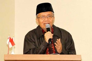 Taufiq Ismail: komunis bantai 120 juta orang di 75 negara