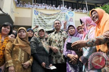 Anies nilai ekstrakurikuler sekolah sudah "jadul"