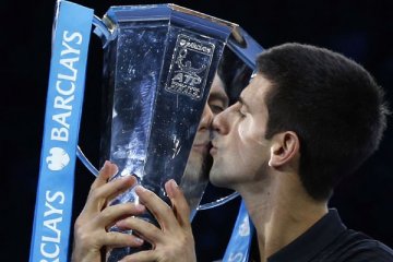 Djokovic juara final tur ATP setelah Federer mundur