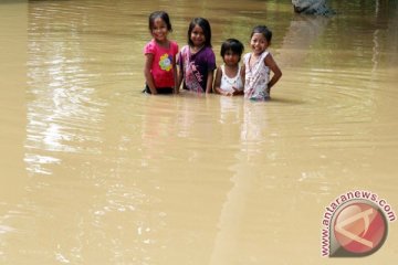 Banjir rendam 200 rumah di Solok Selatan