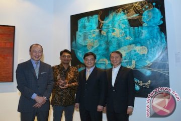  Pelukis Indonesia raih penghargaan lukis UOB 