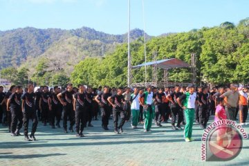 OLAHRAGA BERSAMA TNI POLRI