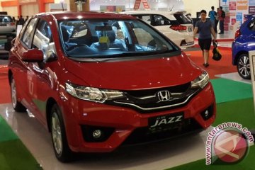 Honda Indonesia "recall" 17.286 Jazz dan Freed terkait airbag