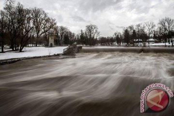 Sedikitnya delapan orang meninggal akibat badai di Texas, Oklahoma