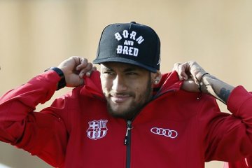 Aset Neymar dibekukan pengadilan Brasil