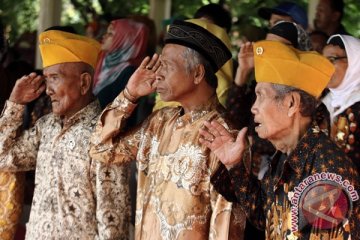 Kegembiraan veteran pada Hari Kemerdekaan