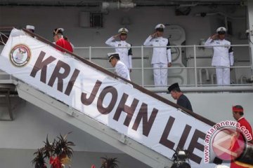 Istri pejuang TNI AL John Lie dimakamkan