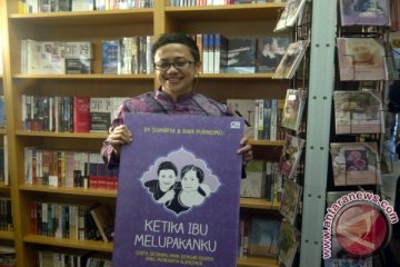 'Ketika Ibu Melupakanku', buku persembahan DY Suharya di hari ibu