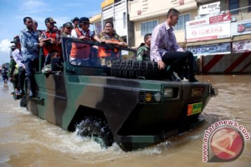 Kemensos tambah logistik ke daerah banjir